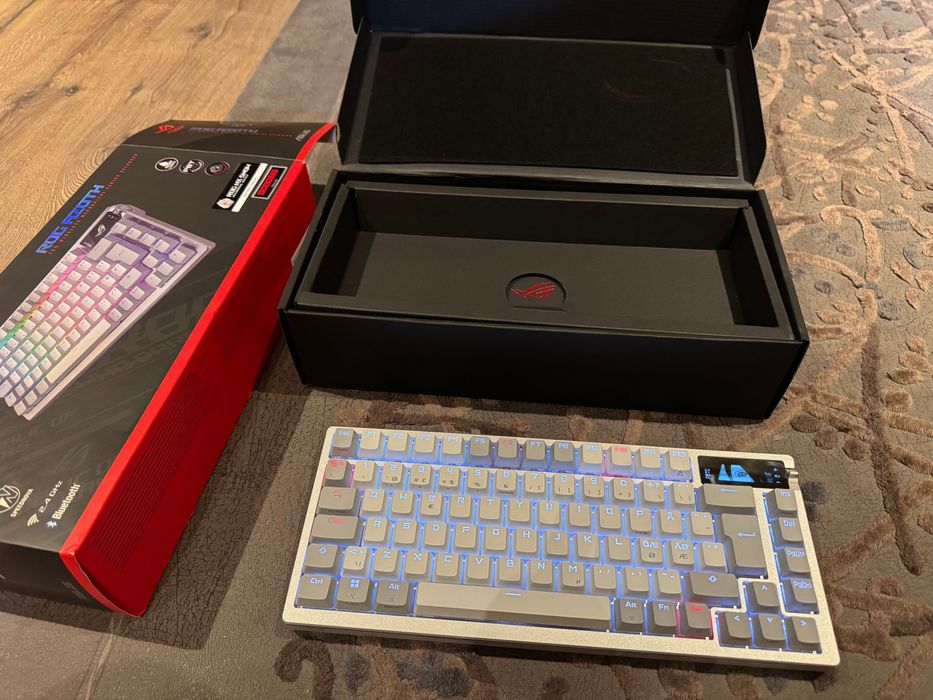 Игровая клавиатура Asus Rog Azoth, 8K Hz
