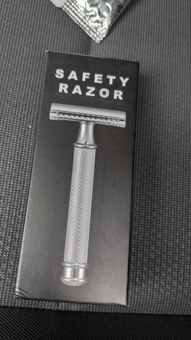 Vand aparat ras clasic "Safety Razor"