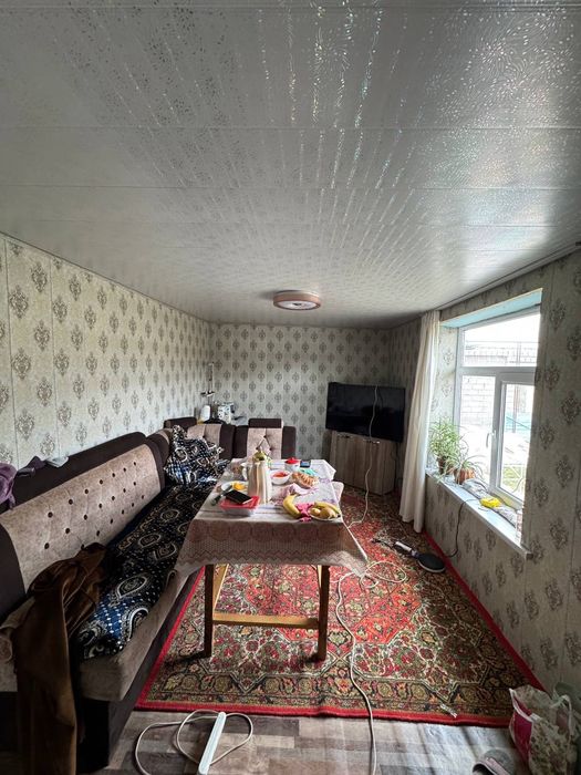 Uy Sotiladi 6 sotix. Tovoqsoy Rtsda 4 xonali