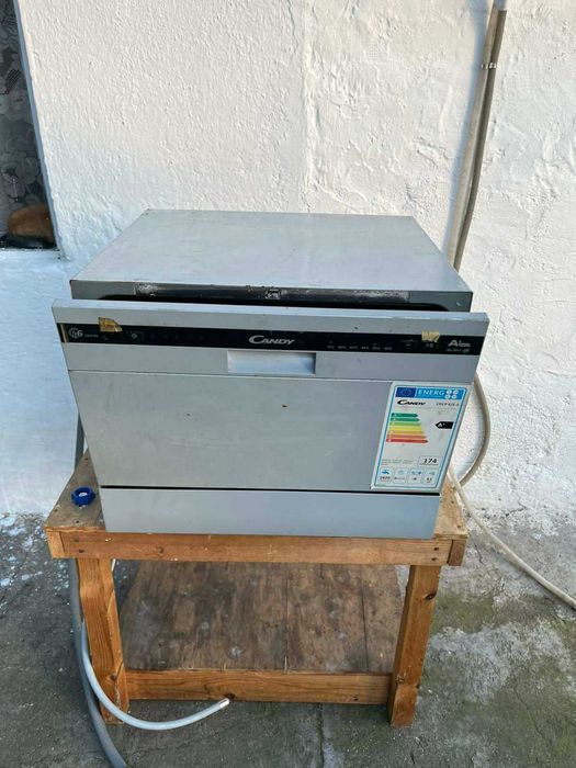 Съдомялна машина Candy със спукано казанче за ремонт