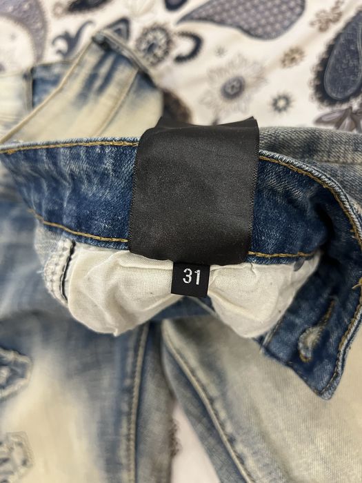 Blugi Amiri model deosebit