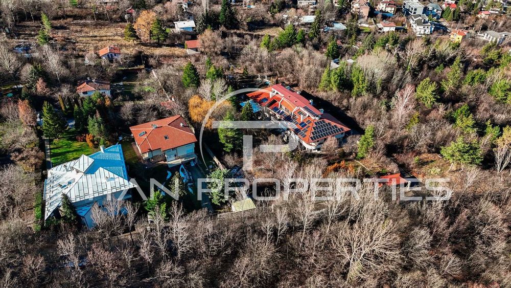 Продава се Парцел в София, в.з. Киноцентъра - 1935 кв.м за 204 €/кв.м - Снимка #6