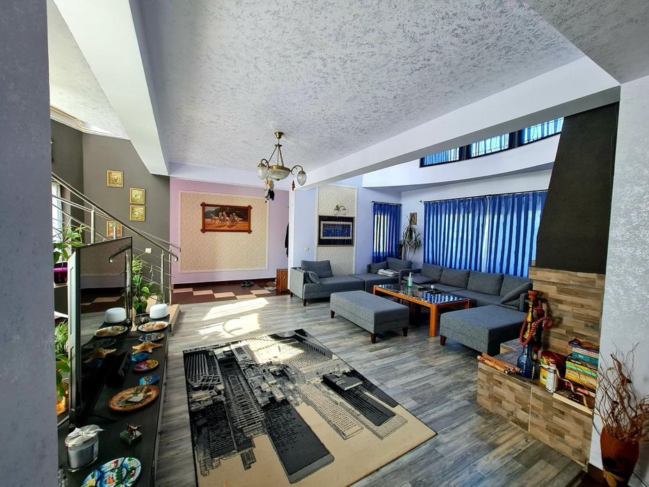 Vila Pacurari Piața Veche!