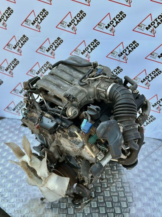 Двигатель на Nissan Pathfinder VQ35 (3.5 литров)