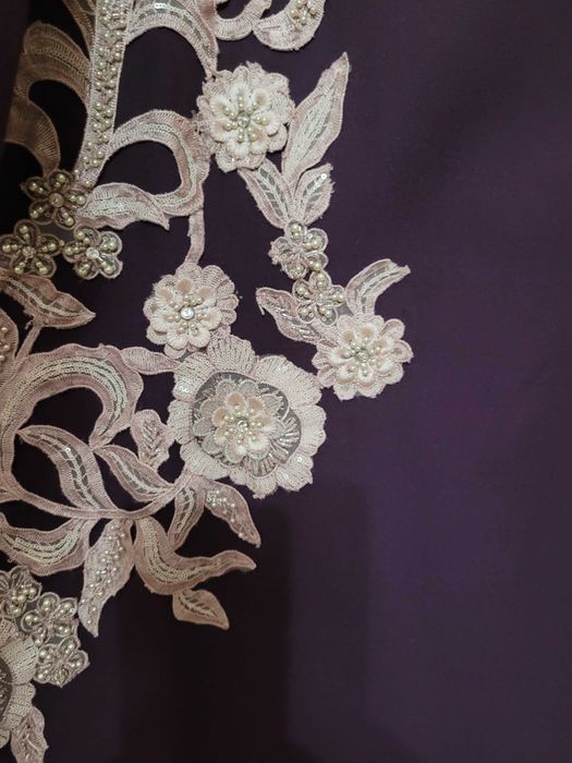 Rochie de ocazie deosebita, foarte eleganta,  marimea 50, mov pruna
