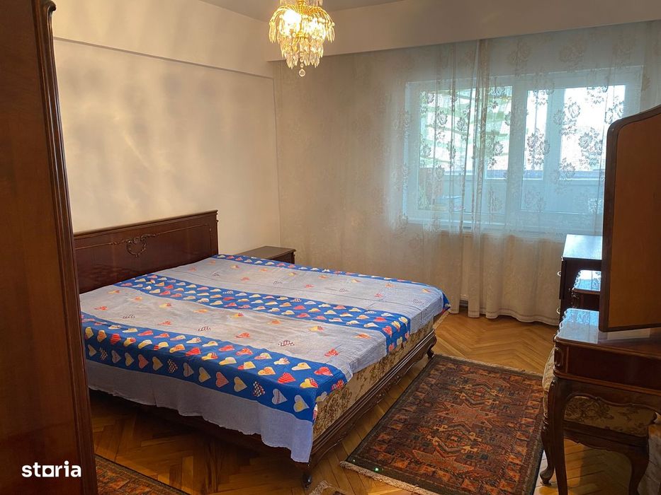 Apartament 2 camere+living, P-ta Stefan ce Mare, zona Teatru, cu garaj