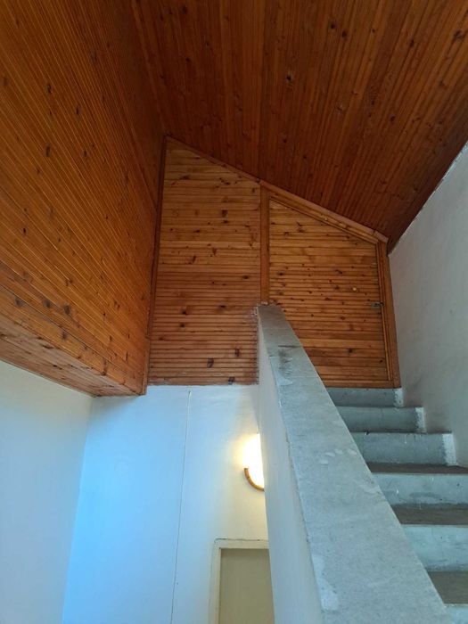 Продава се Къща в Чирпан - 240 кв.м за 375 €/кв.м - Снимка #2