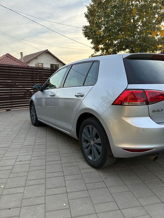 Volkswagen Golf 7 2017 / 127.000km reali verificabili