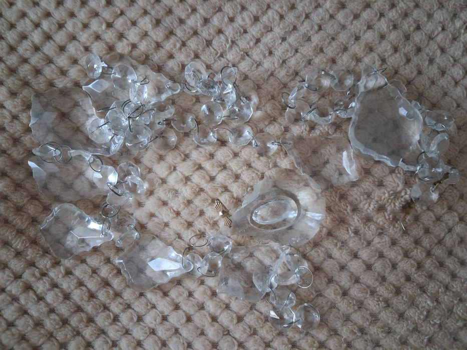 Запчасти от люстры