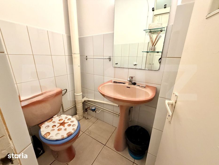 Apartament 3 camere, 68 mp, zona Cetate