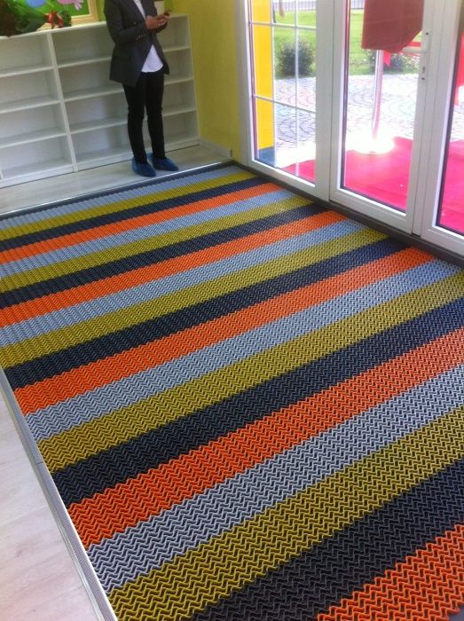 Антискользящее покрытие. Коврики для ступеней, лестниц