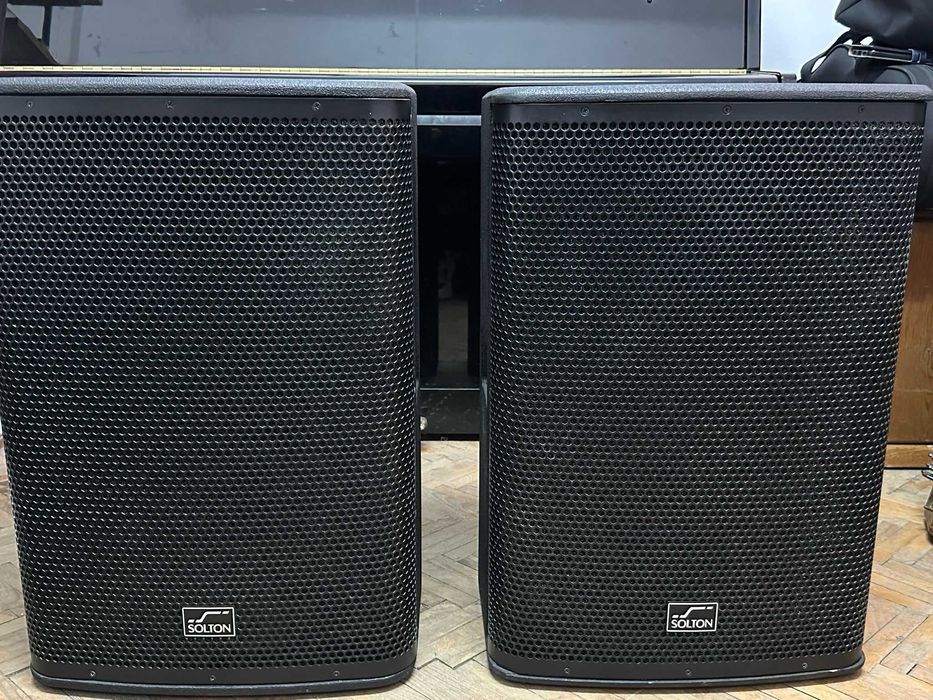 Vand Boxe pasive SOLTON, 700 Watt, echipate FBT, ca noi, 450 Euro/buc