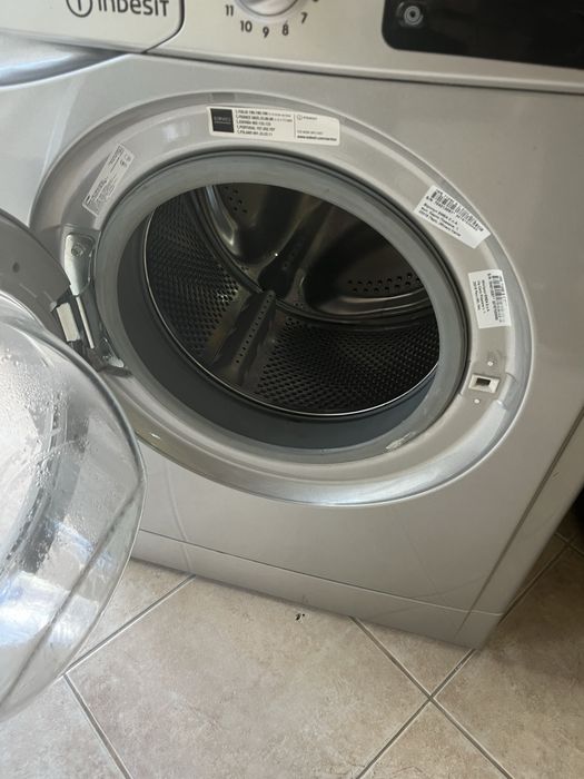 Пералня Индезит 7 кг.