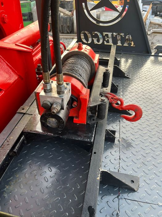 Мерседес Атего манипулятор эвакуатор