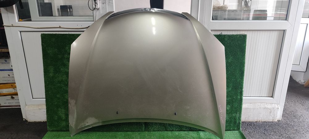 Капот от Toyota Camry 30, 35