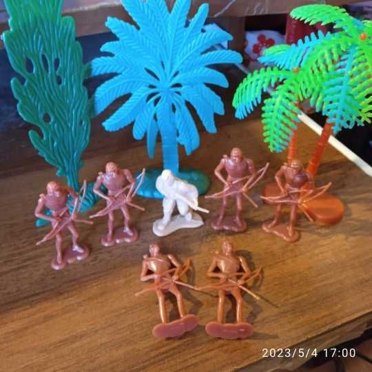 Пластиковые индейцы набор