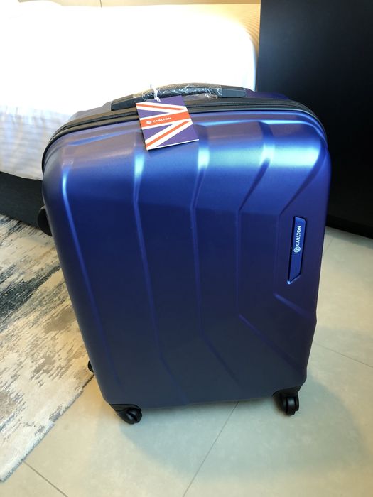 Чемодан большой Доставка