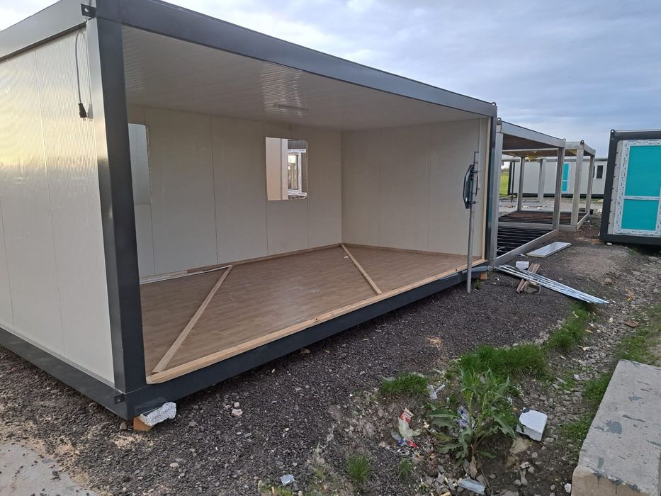 Vand container modular