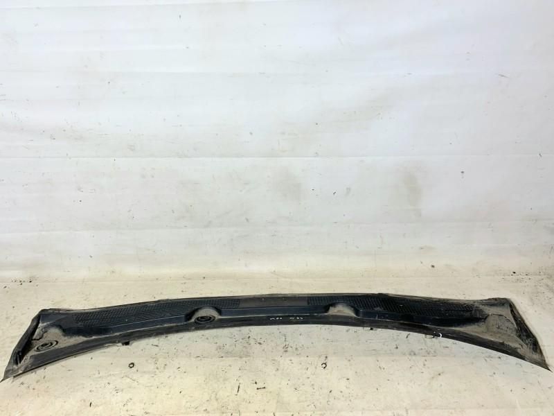 Grila stergator parbriz Renault Megane 3 (2008-2012) 668110003R