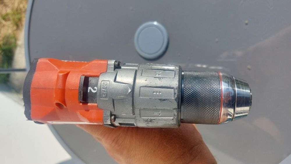 Masina de insurubat cu percutie Milwaukee FPD2