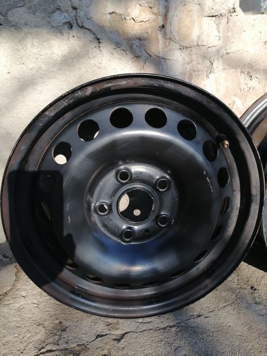 Продавам метални джанти 15 цола 5/112