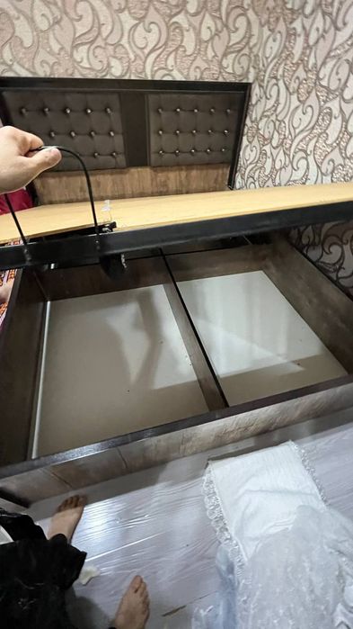 Продаю спальню в отличном состоянии!