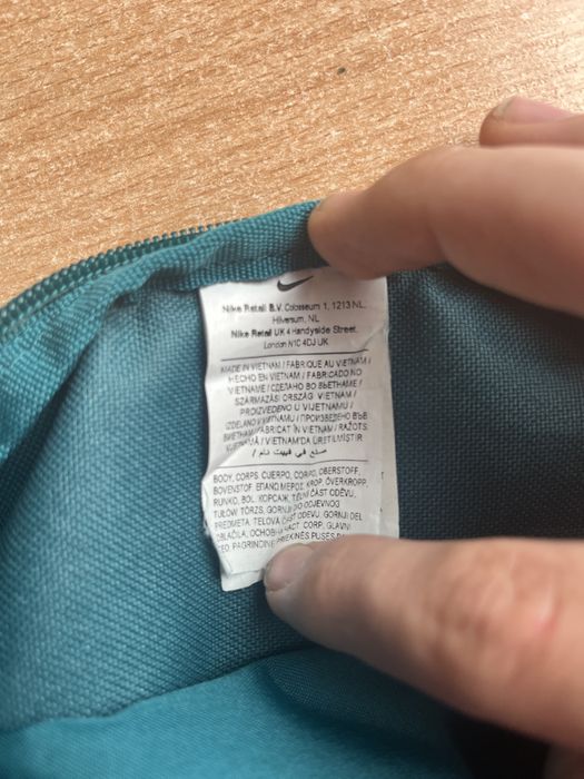 чанта на Nike опигинална