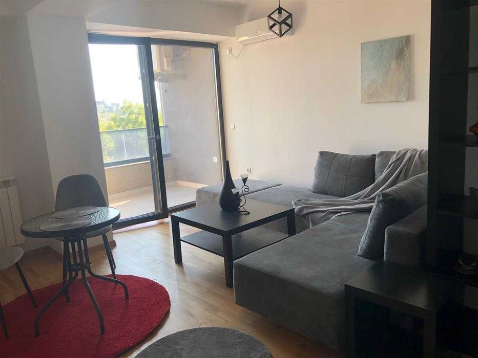 Дава се под наем Двустаен апартамент в Бургас, Братя Миладинови - 61 кв.м за 173.4 € - Снимка #2