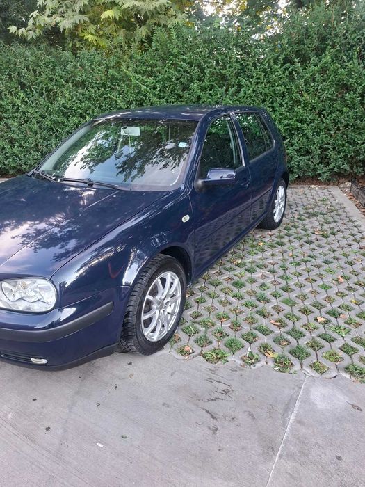 Автомобил Голф 4 SDI 1.9