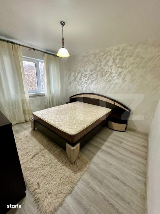 Apartament 3 camere, 67 mp, zona Teilor
