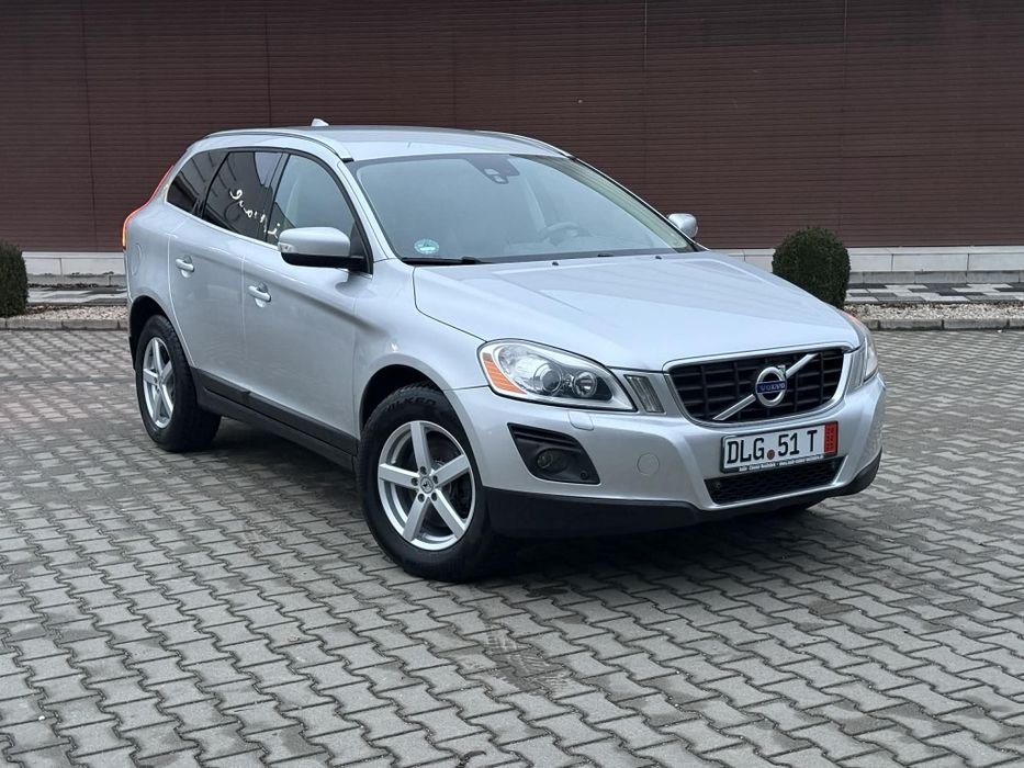 Volvo xc60   2010