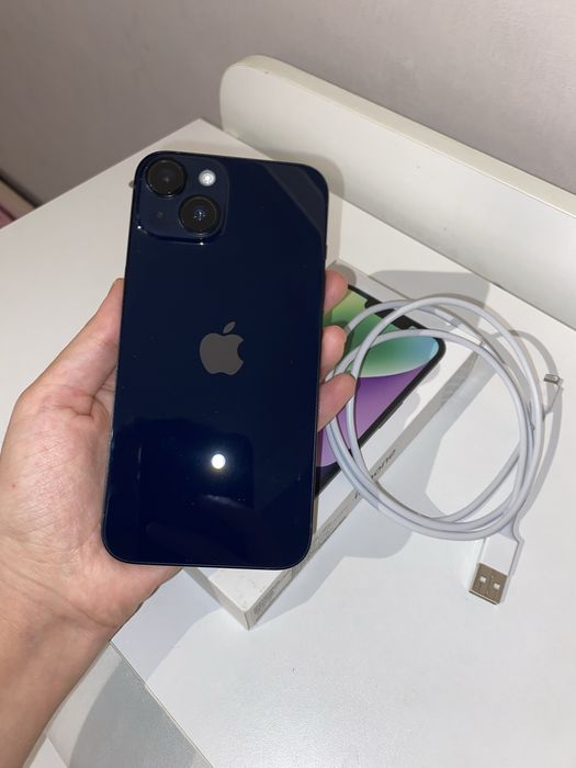 Продам iphone 14 128 гб