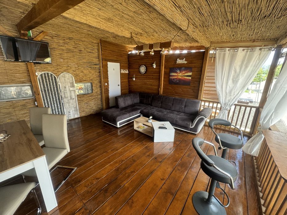 Продавам Каравана на къмпинг Созопол Еко