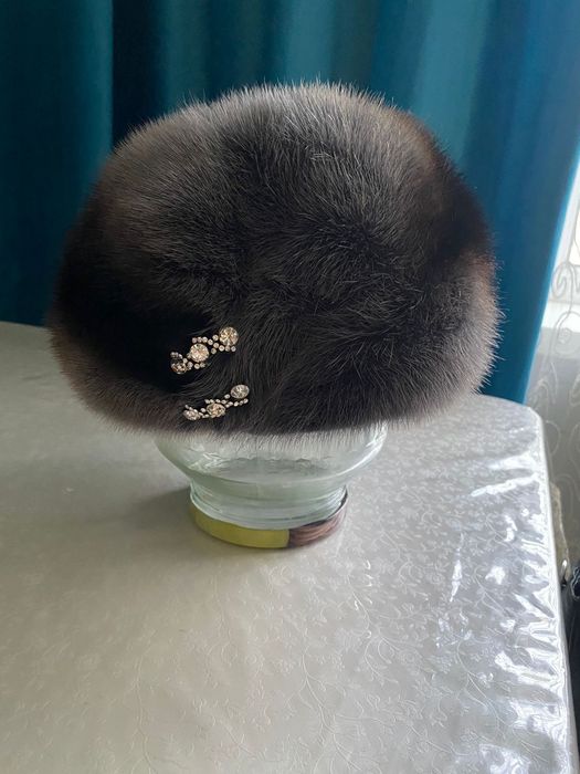 Продам норковую шапку