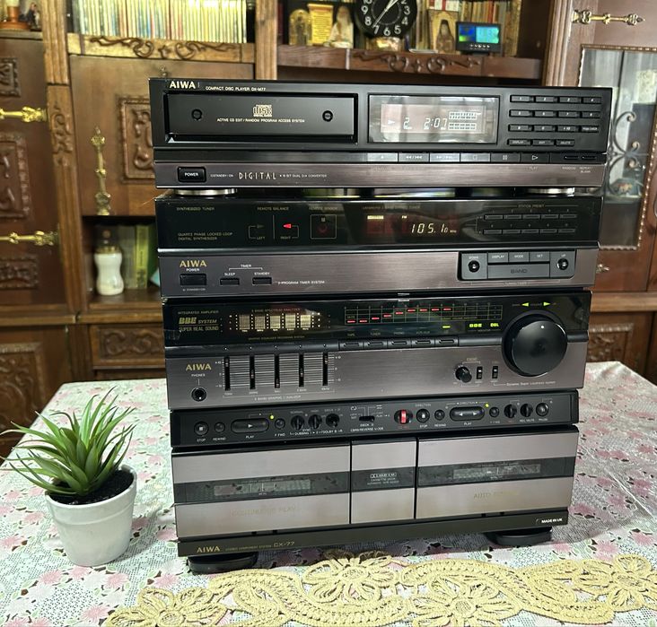 Linie audio Aiwa -impecabila