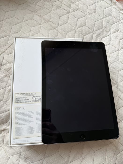 Продавам Ipad Air 2 16gb Cellular