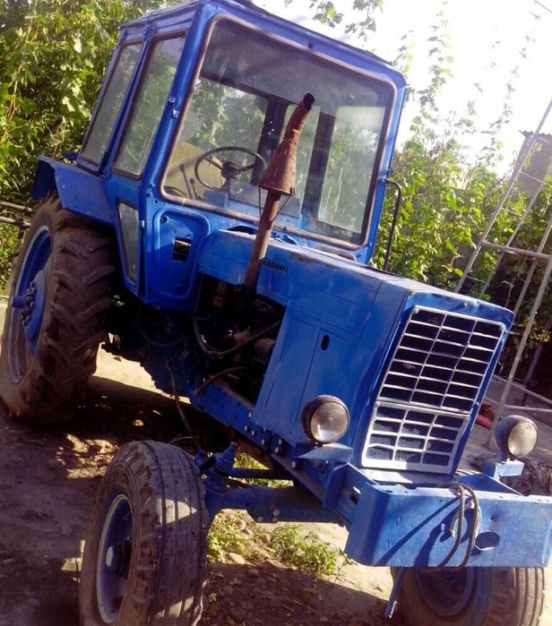 МТЗ 80.год выпуск 1991. Комплект прицеп, чизел, мола.