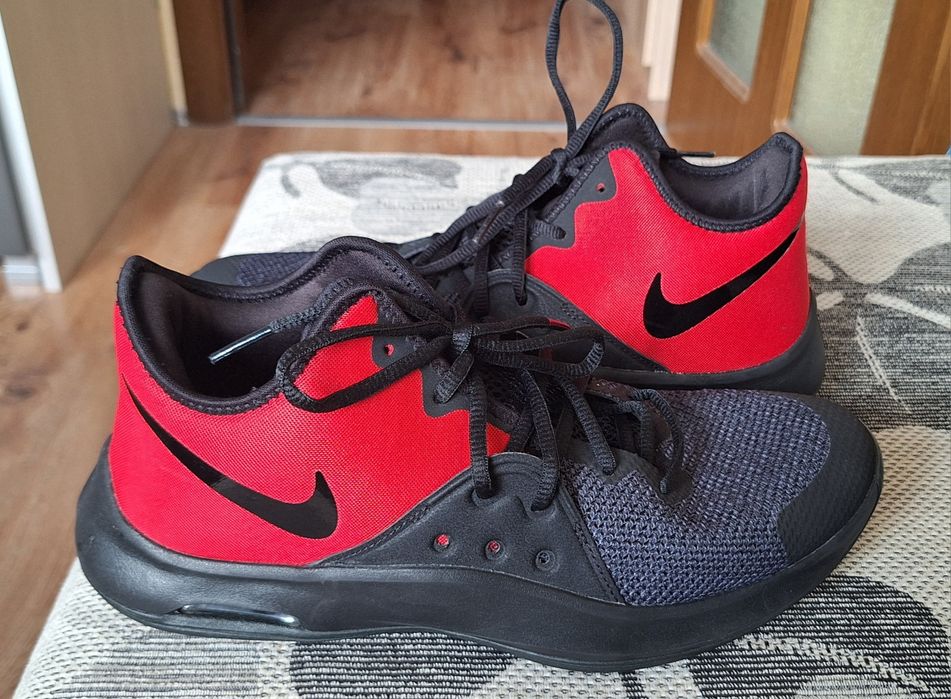 Nike AIR VERSITILE III, 42 номер