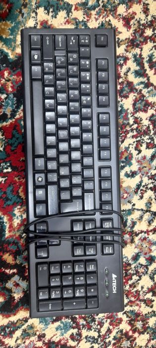 Kampyuter ekran 16 philips.