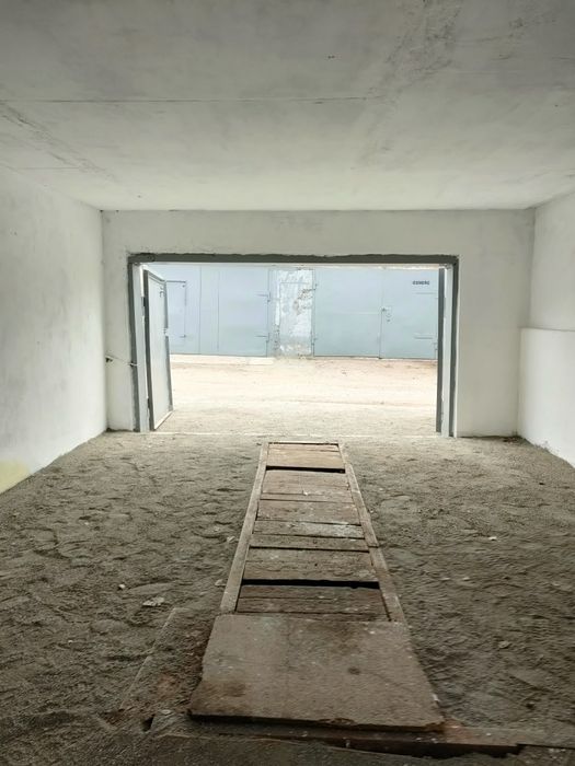 Продам гараж в центре города