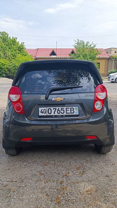 Спарк автомашинаси сотилади