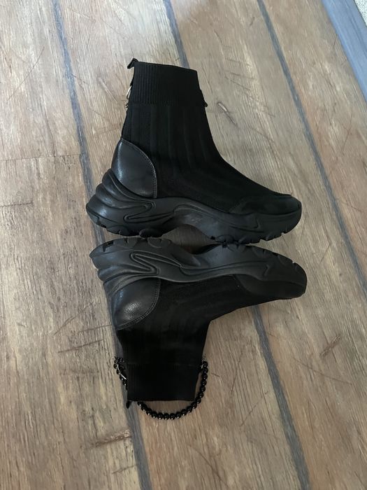 Дамски черни обувки