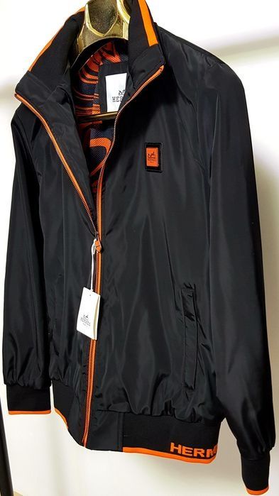 Geaca  H3R.M3.S.calitate premium Italia