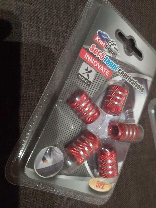 Capace ventil 5buc ~valva Schrader~ (pret pe set)