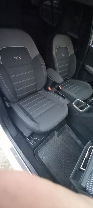 Se vinde Logan Editie Speciala 2025