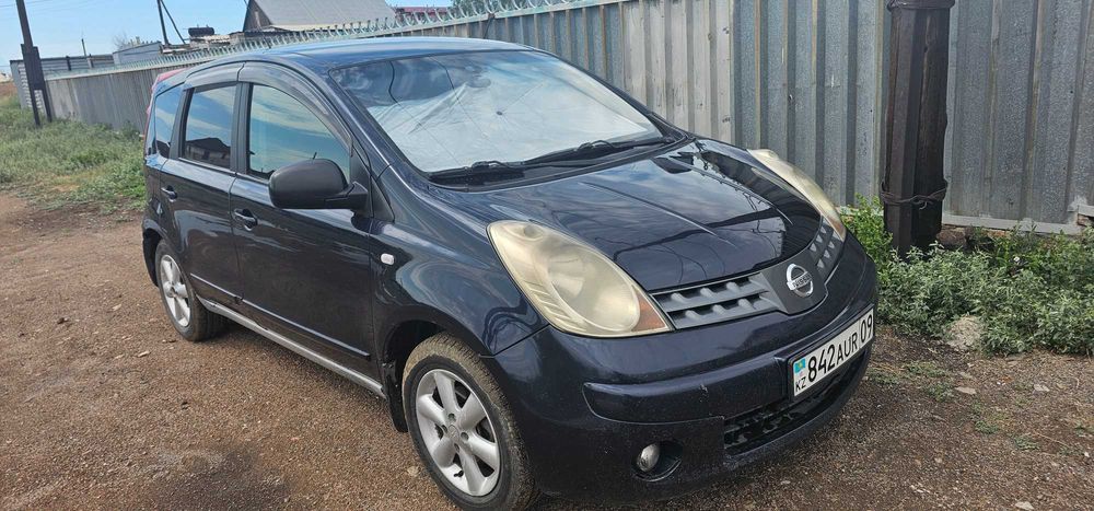 Продам nissan note e11 luxury