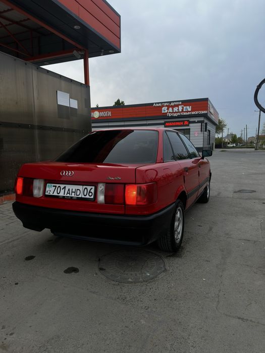 Продается Ауди 80