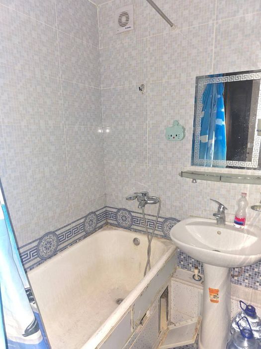 Саттепо 2х комнатная  50 тьсяч  y.e