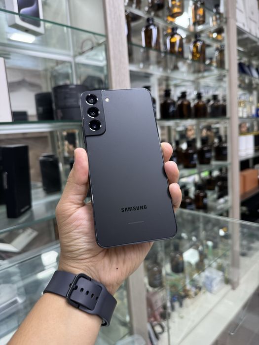 samsung s22 Plus 8/128Gb