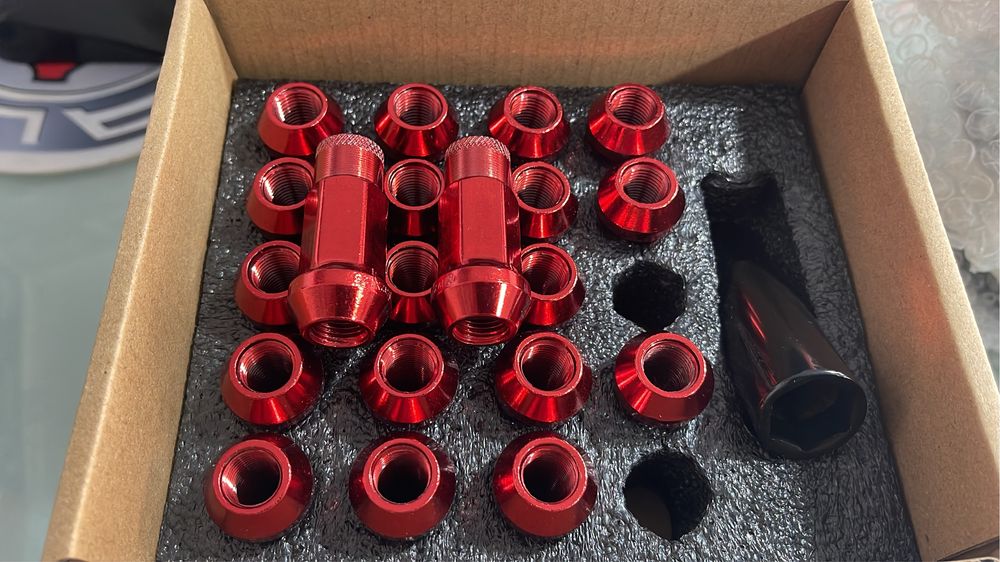 Piulite 12x1.5/12x1.25 Red